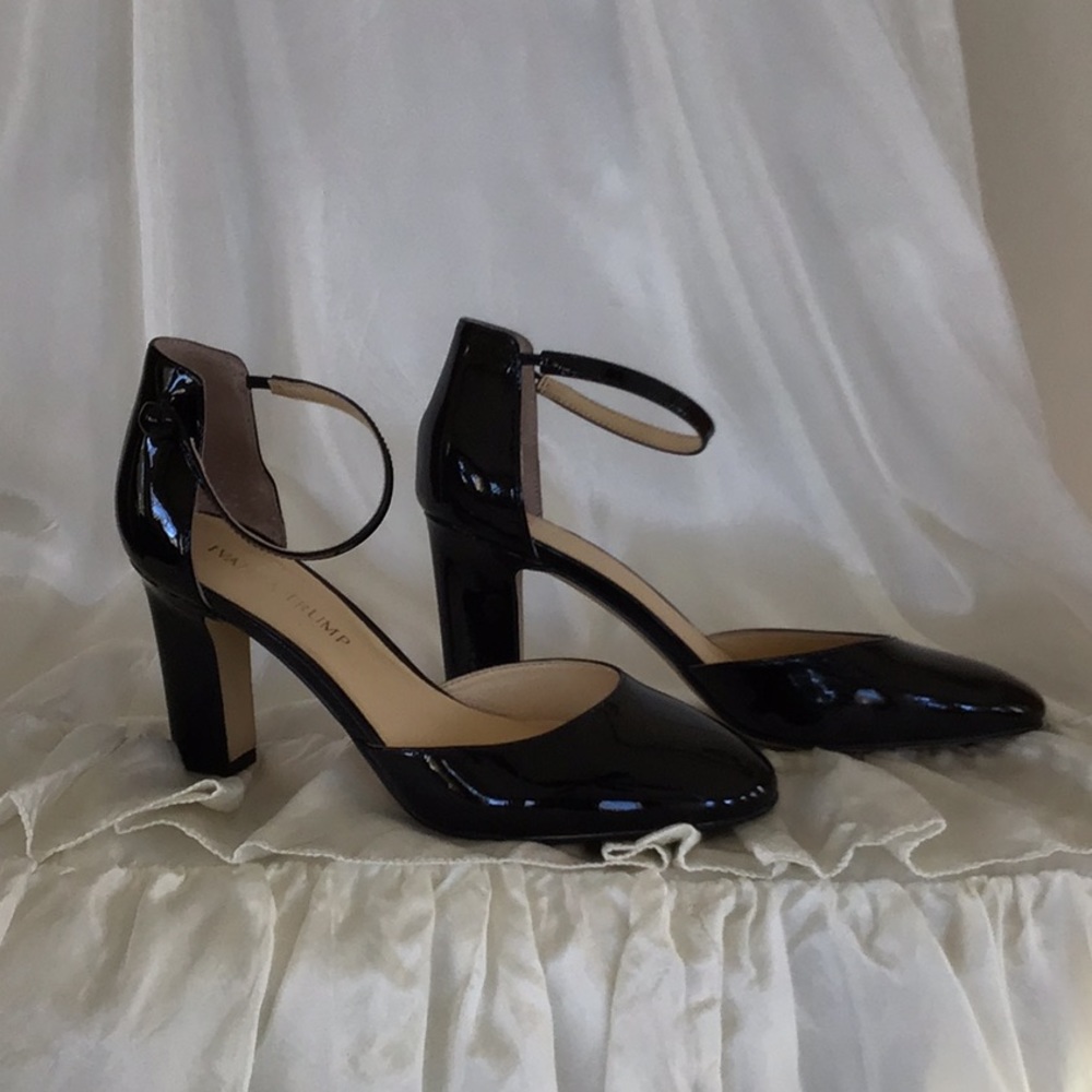 Ivanka Trump Ankle Pump Black Patent Klover 7M